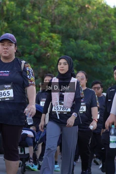 Runner Photo 1678170