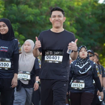 Runner Photo 1678177