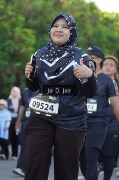 Runner Photo 1678182