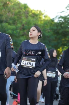 Runner Photo 1678194