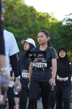 Runner Photo 1678196