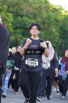 Runner Photo 1678207