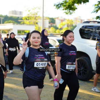 Runner Photo 1678242