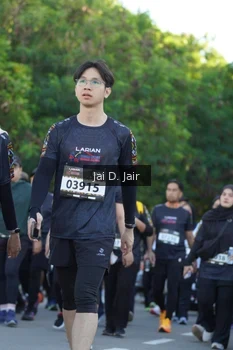 Runner Photo 1678275