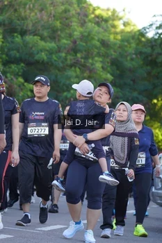 Runner Photo 1678296