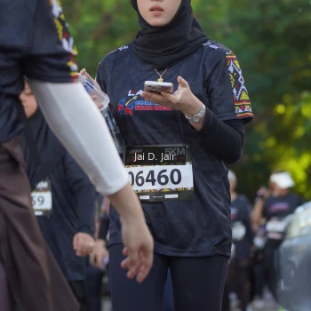 Runner Photo 1678377