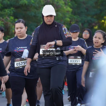 Runner Photo 1678440