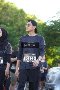 Runner Photo 1678490