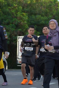 Runner Photo 1678625