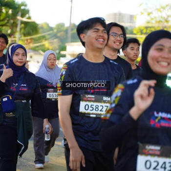 Runner Photo 1678674