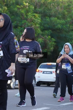 Runner Photo 1678684