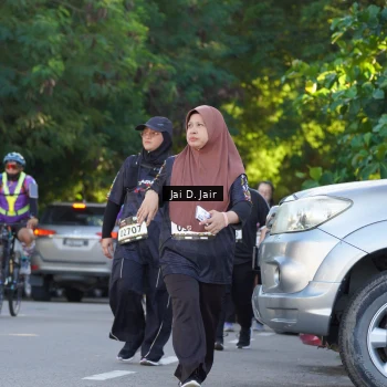 Runner Photo 1678742