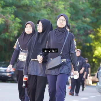 Runner Photo 1678762