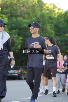 Runner Photo 1678837