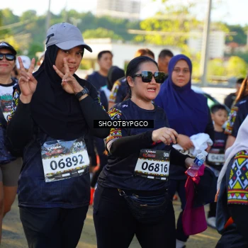 Runner Photo 1678840