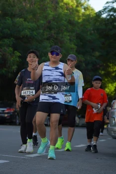Runner Photo 1678878