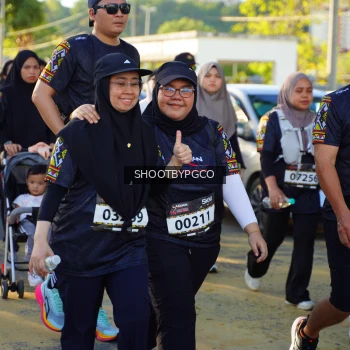 Runner Photo 1678946