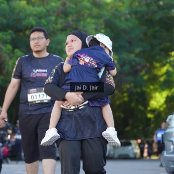 Runner Photo 1678966