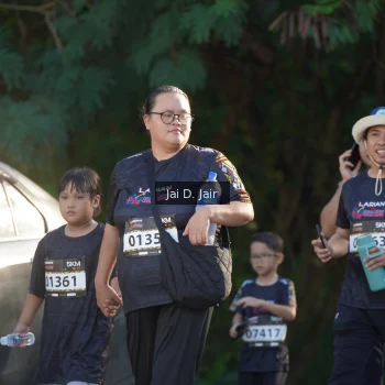 Runner Photo 1678994