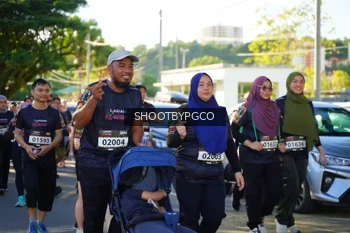 Runner Photo 1679120