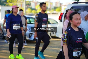Runner Photo 1679173