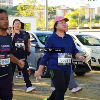 Runner Photo 1679175