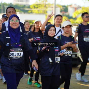 Runner Photo 1679341