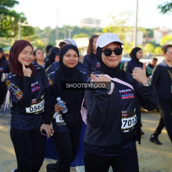 Runner Photo 1679368