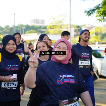 Runner Photo 1679515