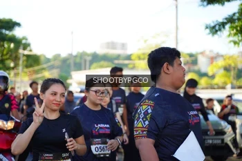 Runner Photo 1679638