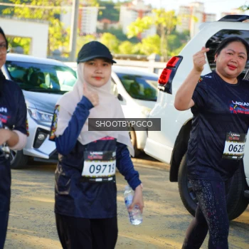Runner Photo 1679733