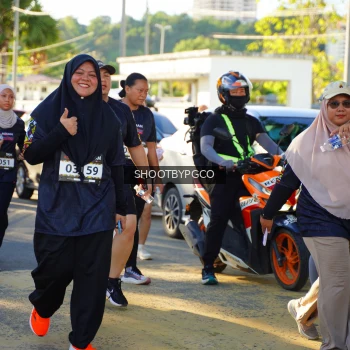 Runner Photo 1679757