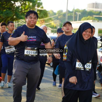 Runner Photo 1679760