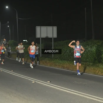 Runner Photo 1679977