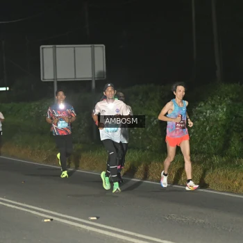 Runner Photo 1680012