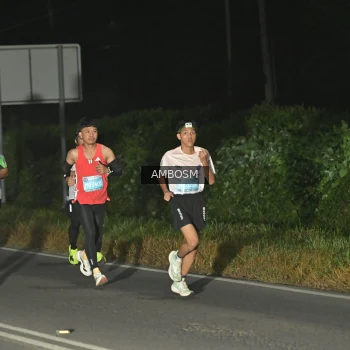 Runner Photo 1680013