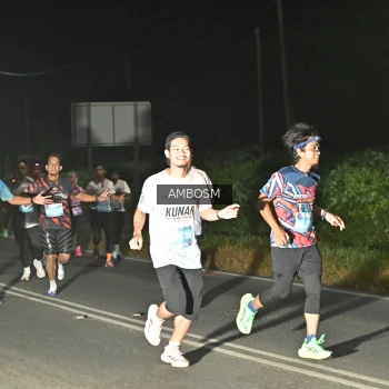 Runner Photo 1680069