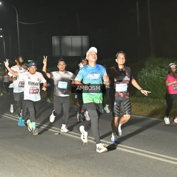 Runner Photo 1680071
