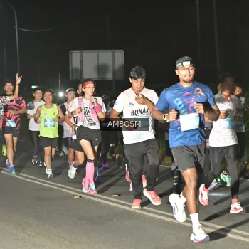 Runner Photo 1680111