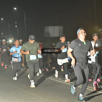 Runner Photo 1680119