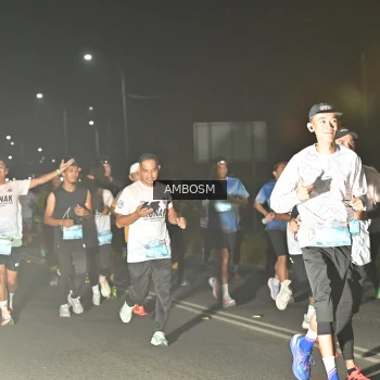Runner Photo 1680125