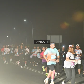 Runner Photo 1680140