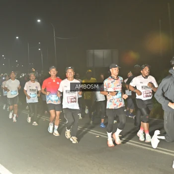 Runner Photo 1680144