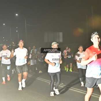 Runner Photo 1680147