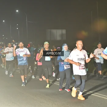 Runner Photo 1680155