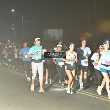 Runner Photo 1680165
