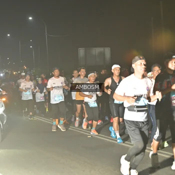 Runner Photo 1680172