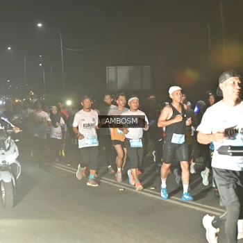Runner Photo 1680175