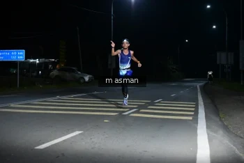 Runner Photo 1680206