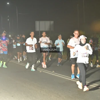 Runner Photo 1680208